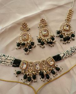 Green Necklace Set💚