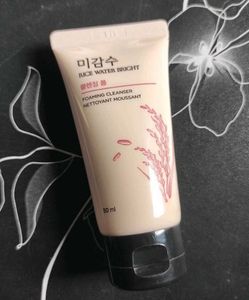 Rice Water Bright Foaming Cleanser