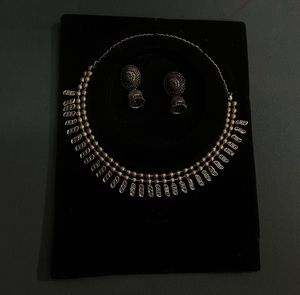 Elegant Necklace Set