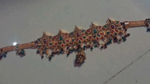 Beautiful waist chain