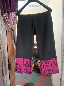 Stylish Pink &amp; Black Woolen Kurta Set