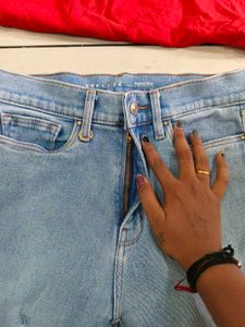 Red Tee &amp; Distressed Jeans Set