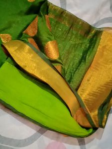 Prise Drop Sale😍Blouse With Saree 😍