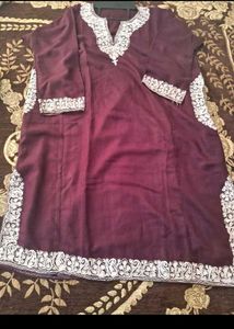Elegant Embroidered Kurti With Vintage Earrings