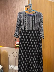 “Rangriti” Indie Black Gown (Almost 🆕)