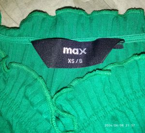 Max Green Top