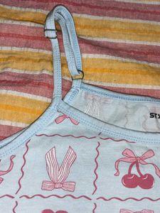 Cute Style Up Crop Top