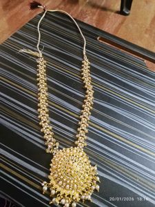 heavy long stone neckpiece