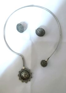 Oxidized Choker