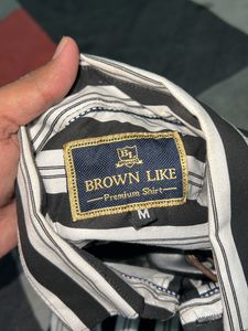 Like a new shirt not use becuse size is -  M