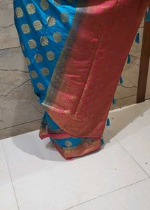 Beautiful Heavy New Saree In Banarasi Silk