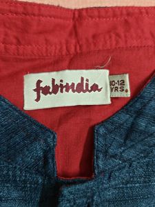 Fabindia Sleeveless Jacket In Pure raw silk