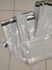 25 Pieces 8*10 Inch Courier Bag Packing