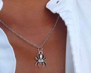 Silver Web Chain🎀🎀