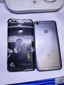 Xiaomi Mi Smartphone – Sleek Metallic Design with