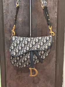 Christian Dior Oblique medium saddle