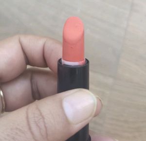 Three Oriflame Lipstick Used