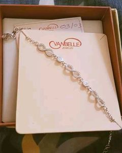 925 Sterling Silver Infinity Bracelet