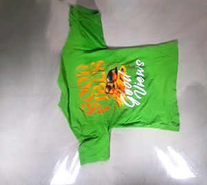Five Sleeve Tshirt Green Colour