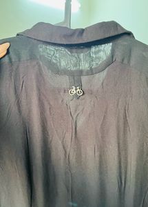 W Trendy Kurta | Size 6 | Like New | Very Classy