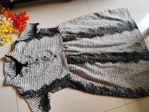 Black And White One Piece❤