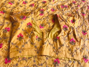 Floral Embroidered Lehenga Choli Set