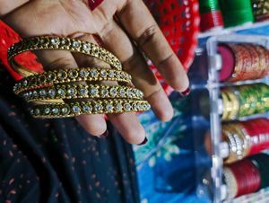 Bangle churi