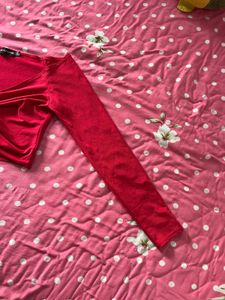 Prettylittlethings women’s Cute Crop Top