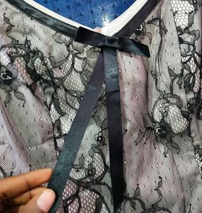 fashionable back and white corset top🌸✨