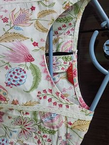 White Short Kurtha