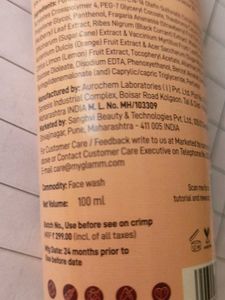 MyGlamm Cacao &amp; Berries Face Wash