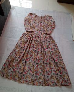 Nayara Cut Kurti (2 Inch Margin)