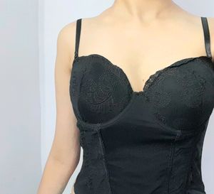 Embroiderd Corset