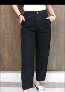 Mom Fit Jeans.