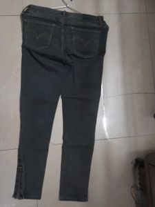 Levi&#39;s Black Denim