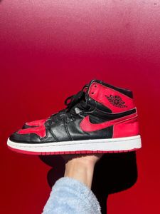 *Grab Or Miss* Nike Air Jordan 1 Bred