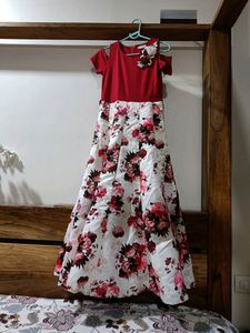 New Peppermint frock for girls aged 11 to 12