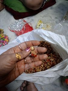 Red Jhumki Material