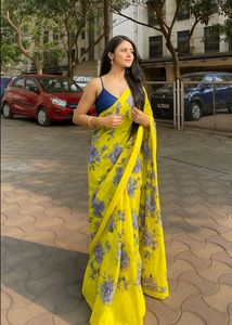 💛✨Floral Print Yellow Saree
