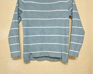 👕 Stripped | Top
