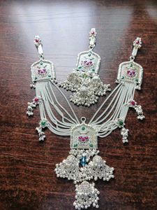 Art. Kamar Juda (Double And Fancy)
