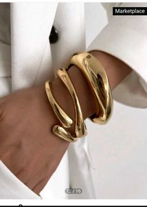 Shein Gold Plated Bangle