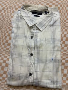 Vanhuesen Brand Full Hands Shirt 😍