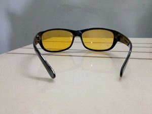 Stylish Black Sunglasses (Unisex)