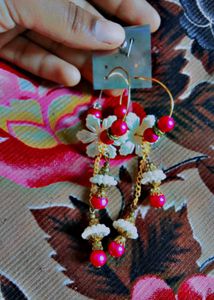Cute Floral Earrings.