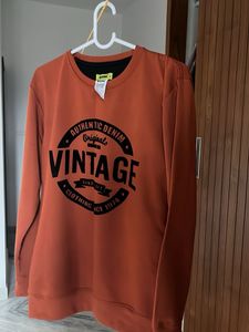 Sweat Shirt