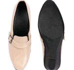 Women&#39;s Synthetic Leather Block Heel Bellies