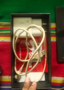 4G MOBILE WITH GOOD WORKING CONDITION AT LOW COST