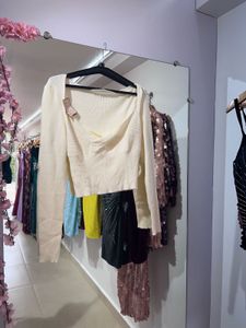 Cream Knit Long Sleeve Top