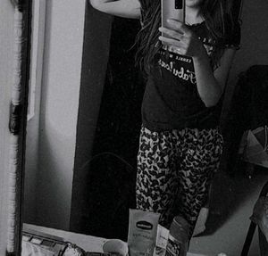 Track and Tshirt